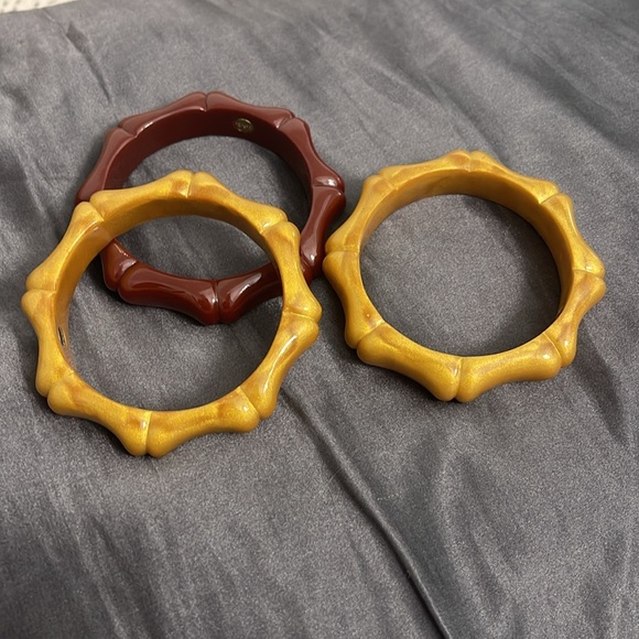 A.P.C.resin bracelets set of 3 - Picture 8 of 9